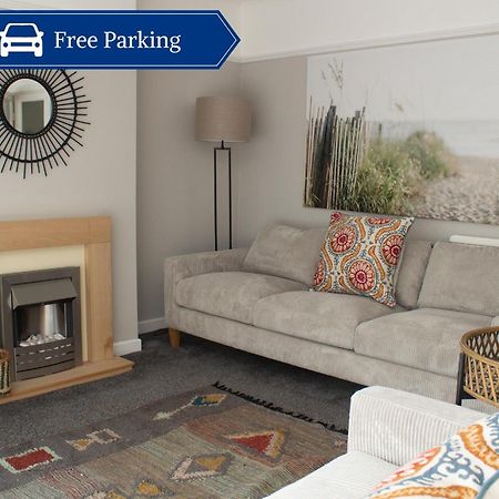 Cosy 3Bed Bungalow In West Kirby, Free Parking Frankby Exterior foto